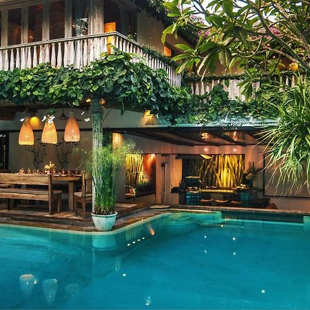 Villa Istimewa سمينياك المظهر الخارجي الصورة