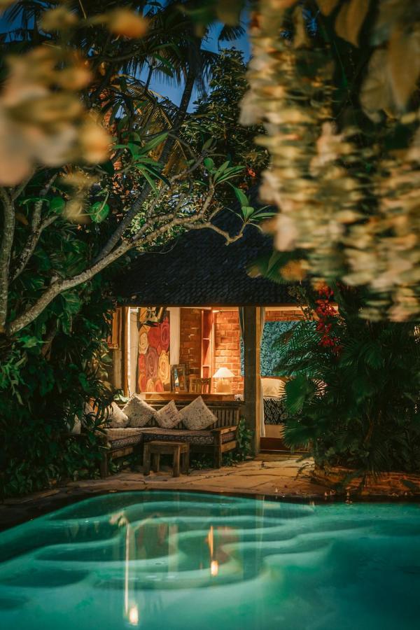 Villa Istimewa سمينياك المظهر الخارجي الصورة