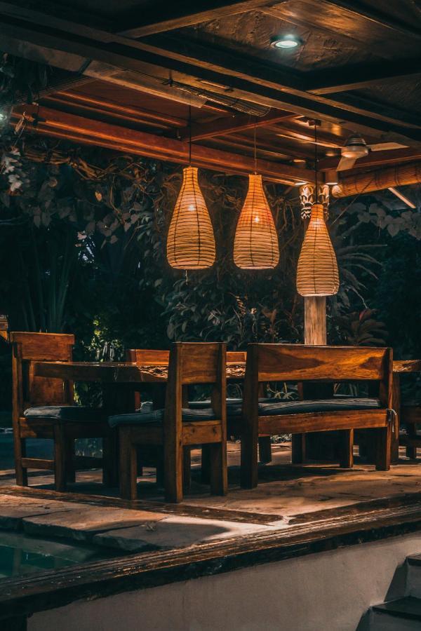 Villa Istimewa سمينياك المظهر الخارجي الصورة