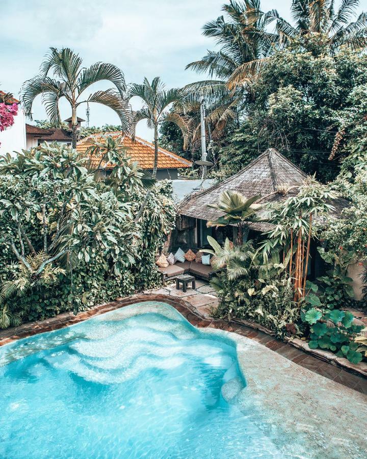 Villa Istimewa سمينياك المظهر الخارجي الصورة
