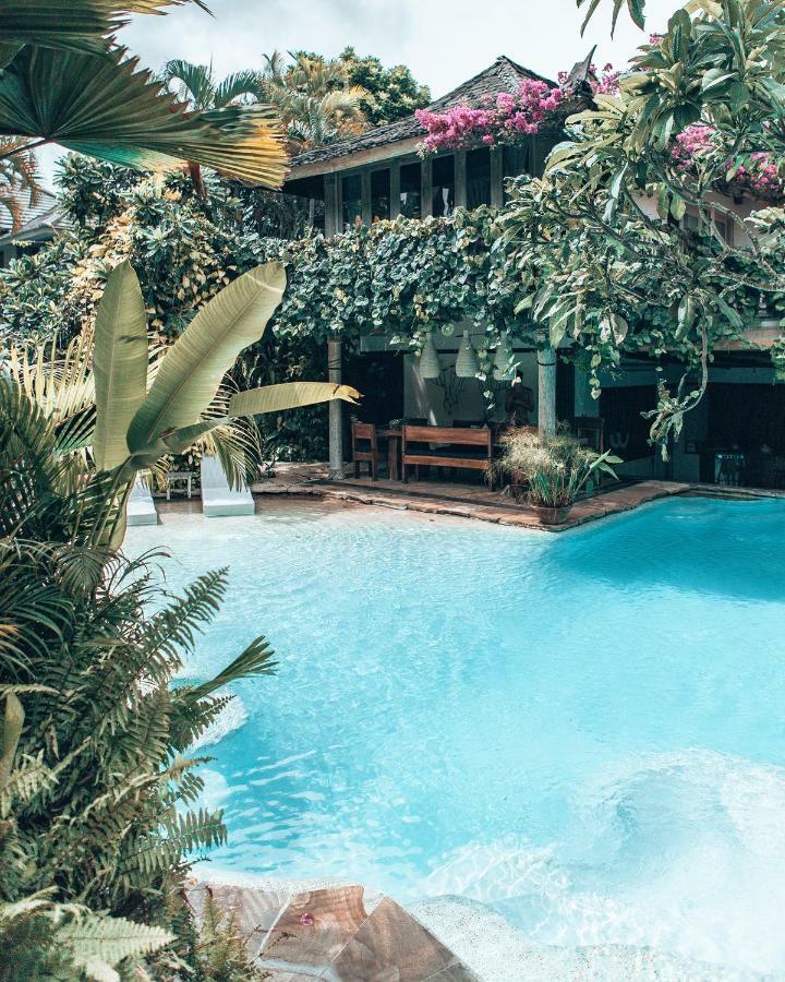 Villa Istimewa سمينياك المظهر الخارجي الصورة